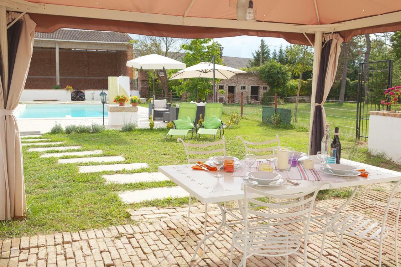 Cascina Belvedere Quargnento Exterior foto